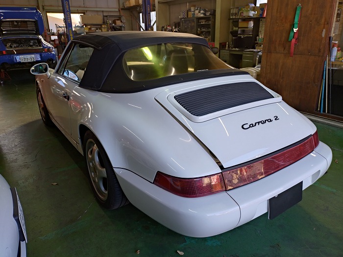 ポルシェ964カブリオレ修理入庫