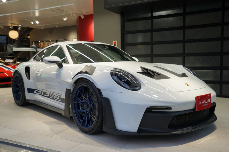 ポルシェ 911(Type992) GT3RS　ディーラー車　左ハンドル　Fリフティング　クラブスポーツ　