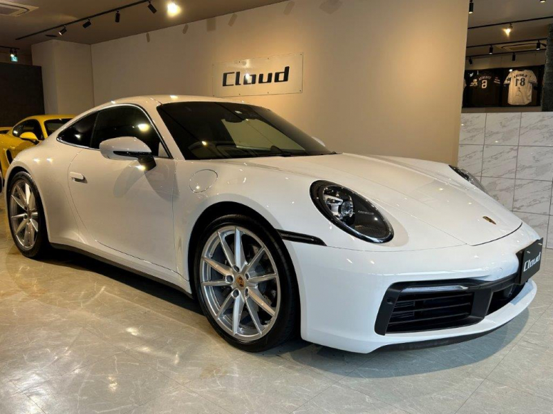 ポルシェ 911(Type992) Carrera4 PDK スポーツクロノPKG スポーツエグゾースト フロントリフト LEDマトリクスヘッドライト OP404万円