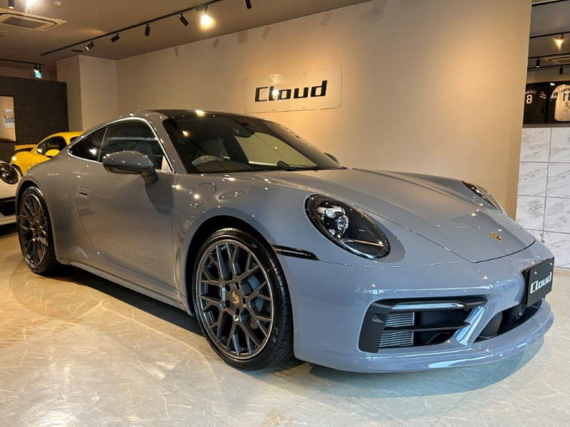 ポルシェ 911(Type992) Carrera PDK 1オーナー スポーツクロノPKG スポーツエグゾースト スポーツデザインPKG OP379万円